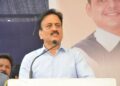 Guardian minister list will declare soon says girish mahajan