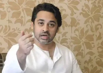 Nilesh rane announced retirement from active politics