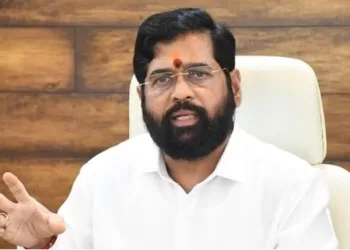 Congress criticized cm eknath shinde over elvish yadav