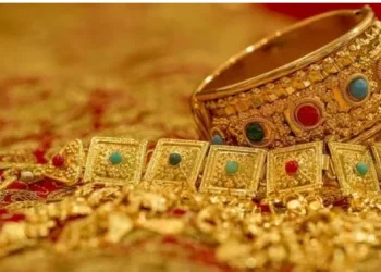 gold rate hiked by 1000 rupees today today in jalgaon