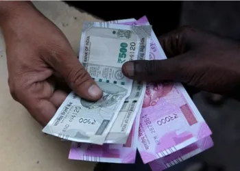 7th Pay Commission Cabinet approves 4 percent increase in dearness allowance for central govt employees