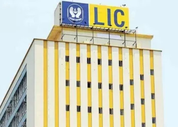 LIC gets income tax penalty notice of Rs 84 crore