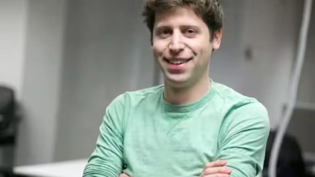 Sam Altman returns as OpenAI CEO with Microsoft support
