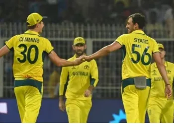 AUS beat SA by 3 wickets, to face IND in final