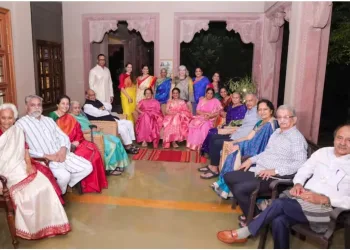 Pawar family presents at shriniwas pawar house baramati