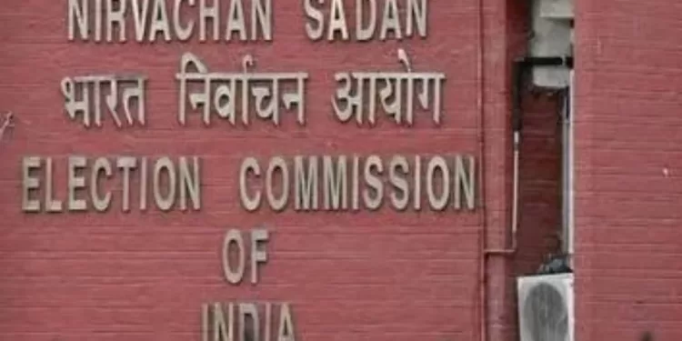 EC issues notice to Congress-led Karnataka govt for placing ads in poll-bound Telangana