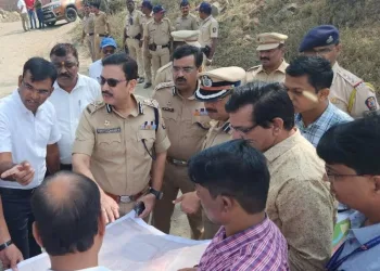 PCMC police commissioner vinay kumar choubey visits proposed land for office