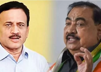 Eknath Khadse demands enquiry of girish mahajan in salim kutta case