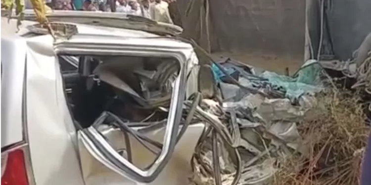 Two people died in saswad-kapurhol road accident Pune