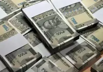 one lakh rupees stolen from shopkeepers drawers in yerwada pune