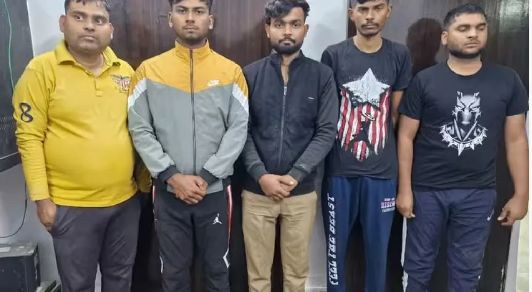 Rajasthan Gang Make Girlfriend Boyfriend Online Then Used To Cheat Police Arrested 5 Boys From 3 States