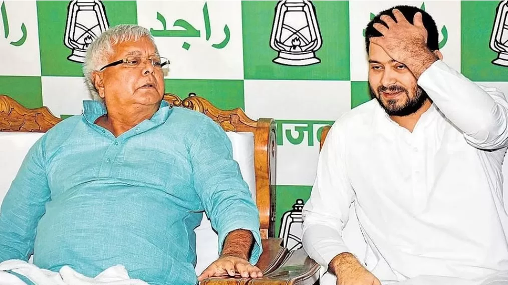 ED summons Tejashwi Yadav, Lalu Prasad for questioning in money laundering case