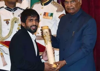 Bajrang Punia to return Padma Shri award in protest over WFI chief election