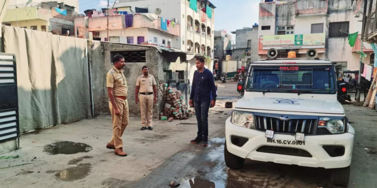 two people detained for selling beef in Ahmednagar