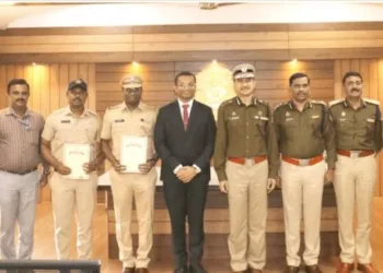 Five kothrud policeman gets 10 lakh award from NIA