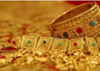 Two women steals 40 thousand worth gold in chikhali pimpri chinchwad pune
