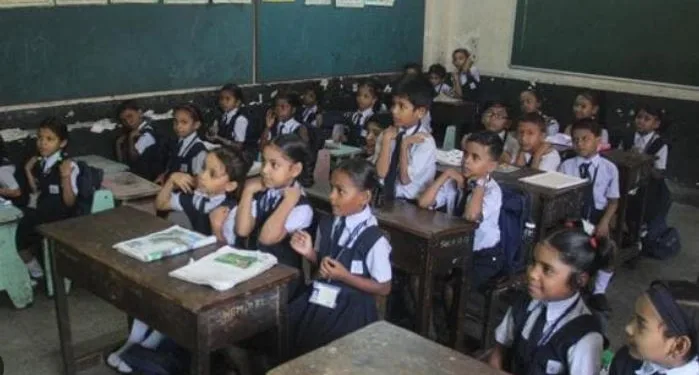 School timing of KG to 4th standard changed by maharashtra government