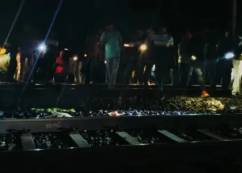 Jamtara train accident 2 crushed to death, many injured in Jharkhand