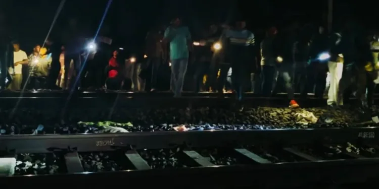 Jamtara train accident 2 crushed to death, many injured in Jharkhand