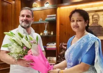 Rahul Gandhi Meets Kalpana Soren After Confidence Vote Win By Champai Soren Hemant Soren