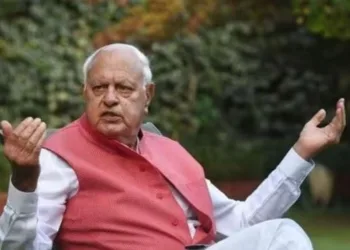 ED summons Farooq Abdullah for questioning in money laundering case