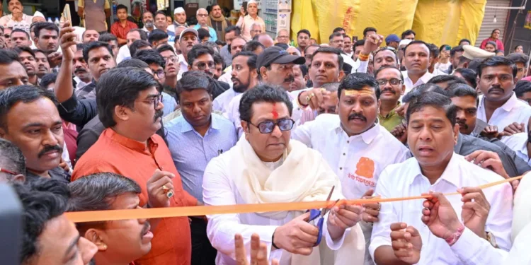 Raj Thackeray inaugurates sabha mandap and bhakti shakti sculpture ozar pune