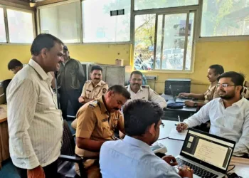 nyay aaplyadari in shikrapur police station pune