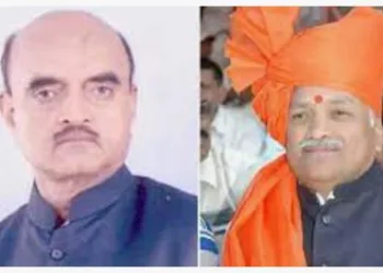 Union Minister bhagwat karad criticized chandrakant khaire