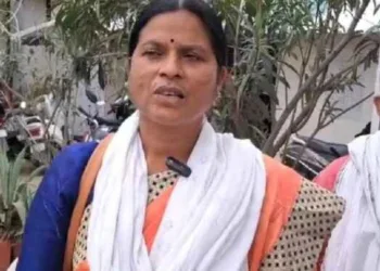 Chandrapur candidate Vanita Raut promised to have one village one beer bar