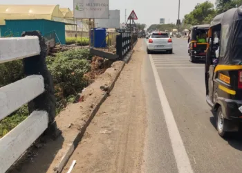 sortapwadi bridge becoming dangerous for driving