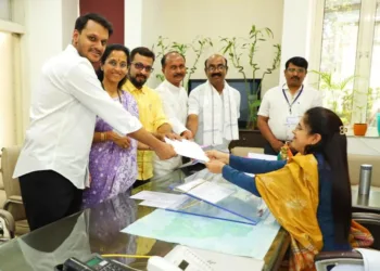 Supriya Sule files nominations for baramati loksabha constituency