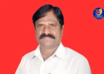 EX MLA JP Gavit withdraws his nomination from dindori loksabha nashik