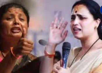 UBT leader Sushma Andhare criticized chitra wagh