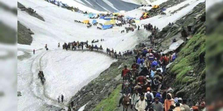 thing should be with us while going on amarnath yatra