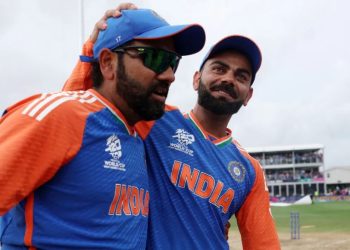 Rohit sharma and virat kolhi shifting in other country buzz on social media