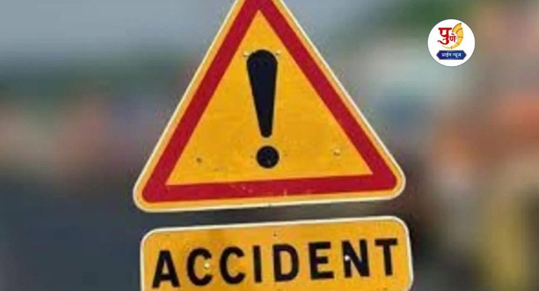 Youth Died and five injured in accident in jalgaon