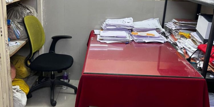 Hadapsar talathi office not approving ferfar on time Pune