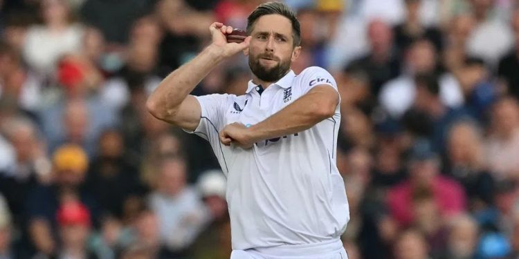 Chris Woakes forced to bowl spin in bizarre scenes as Joe Root hardly stops laughing during ENG vs SL 3rd Test