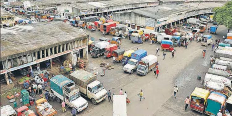 illegal construction in pune APMC