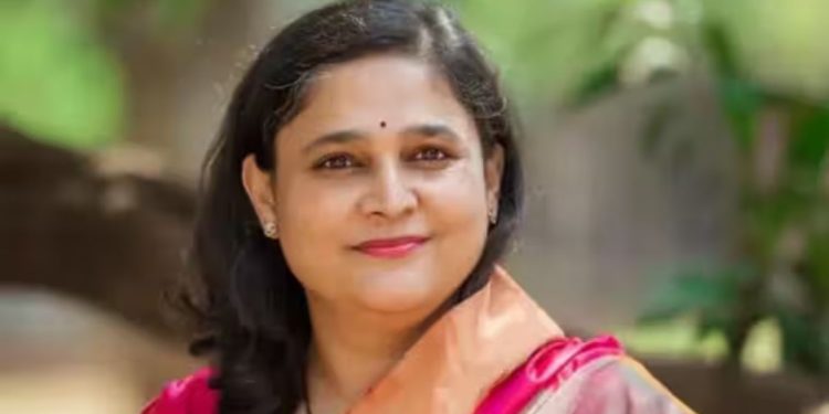 Madhurimaraje withdraws nomination in north kolhapur