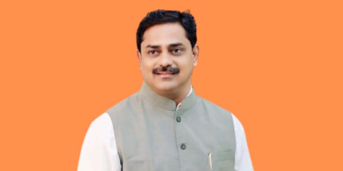 Sangram Thopte started to work again after defeat in assembly election