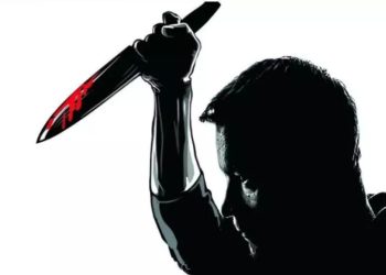 Man attacked on wife in pune