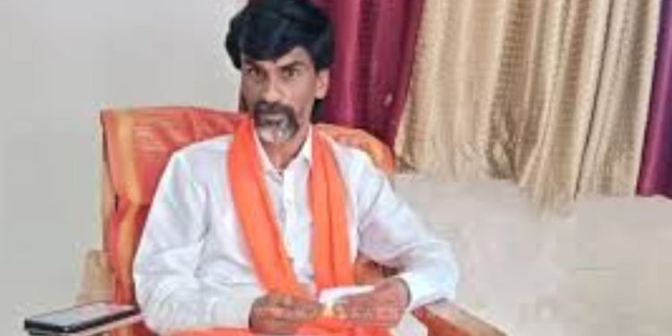 four FIR against Manoj Jarange Patil in last 24 hours in beed