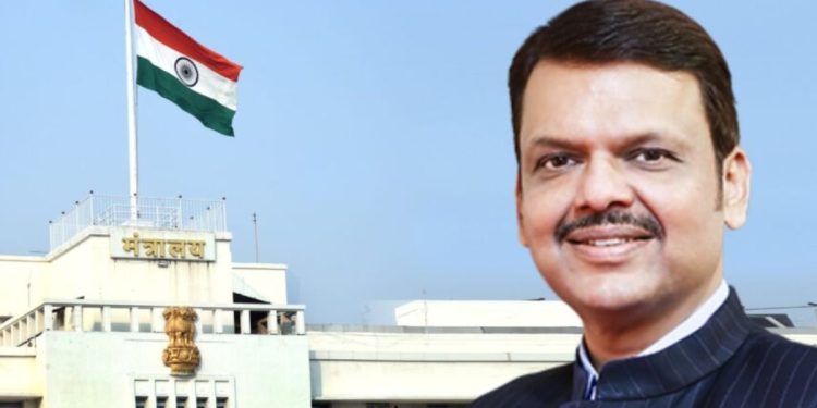 Give government services on mobile says CM Devendra Fadnavis