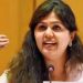 Benefits to farmers due to e vehicles says pankja munde