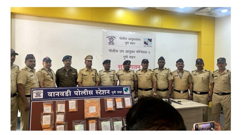 five people arrested for fake surety in pune city