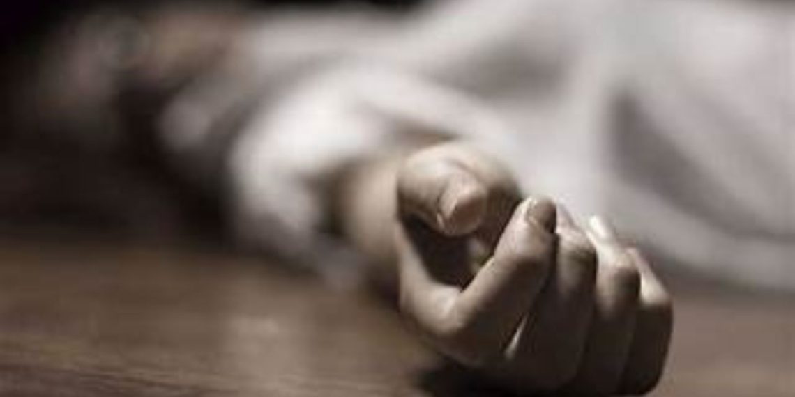 Minor girl dead body digs due to parents dispute
