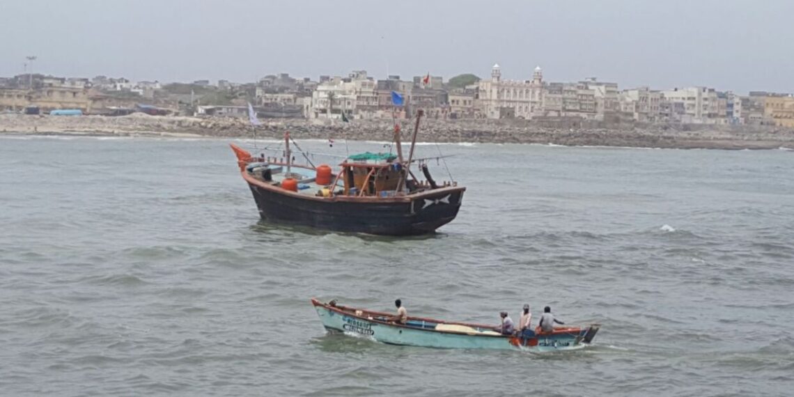 fishing business gets status of agriculture business in mahaarshtra