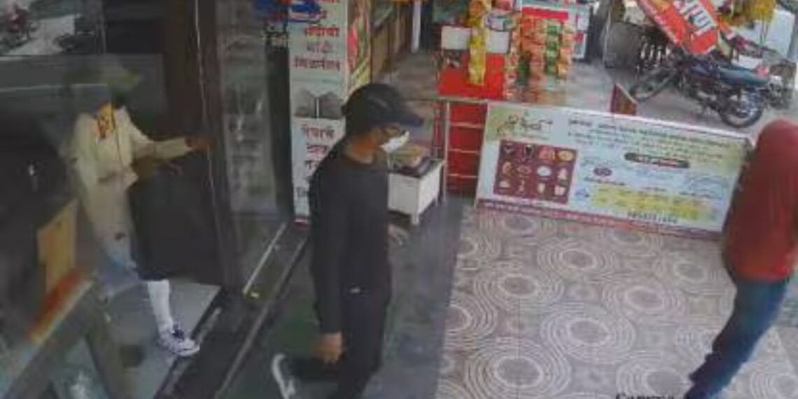 Shopowner stages toy-gun robbery to divert attention of moneylenders in Pune's Dhayari