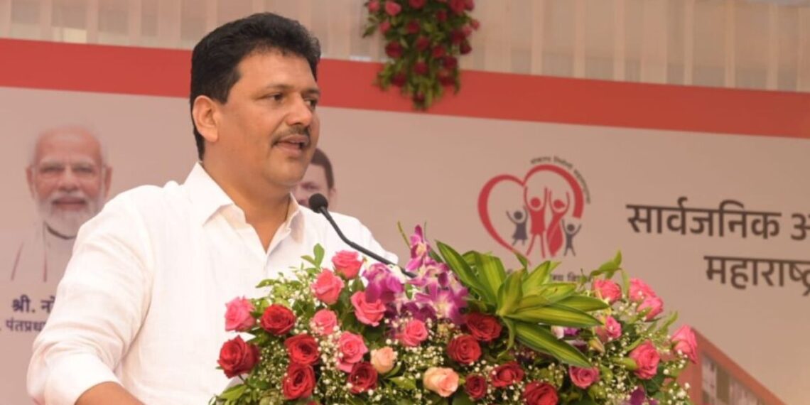 yantrik vastra dhulai center in pune says health minister abitkar in pune